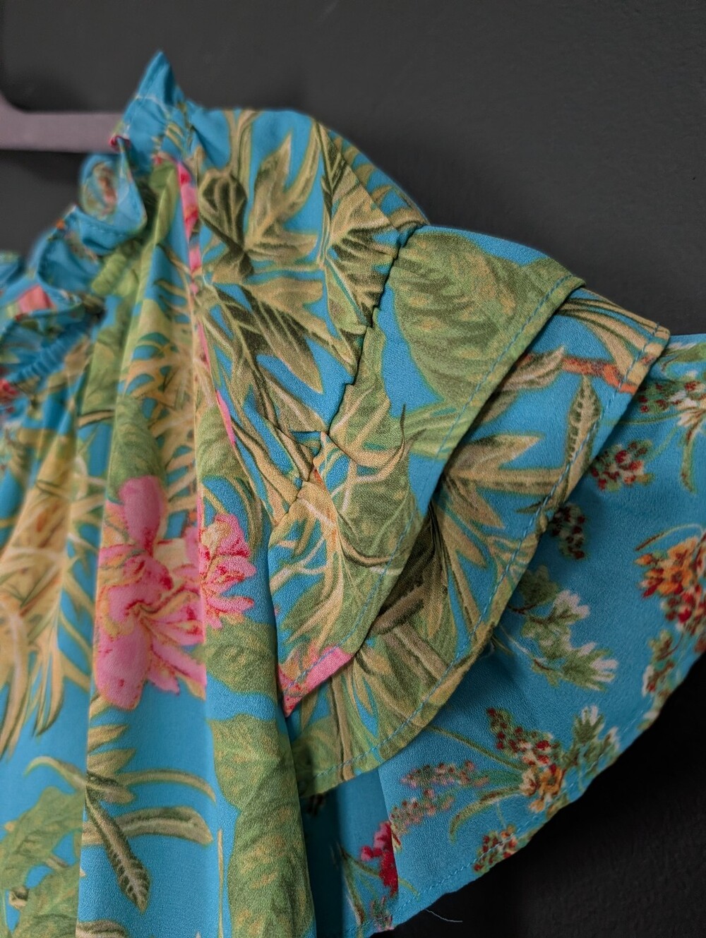 Rose & Olive Blue Floral Tassel Peasant Top 0038 - Picture 7 of 10